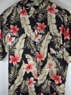 🆕️Solemar Men's Black Hawaiian Floral Button Up Shirt